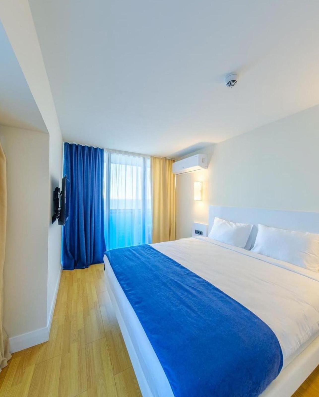 Luxury Panorama Sea View Apartment & Central Batumi Ngoại thất bức ảnh